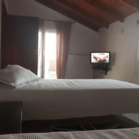 Village Vila *